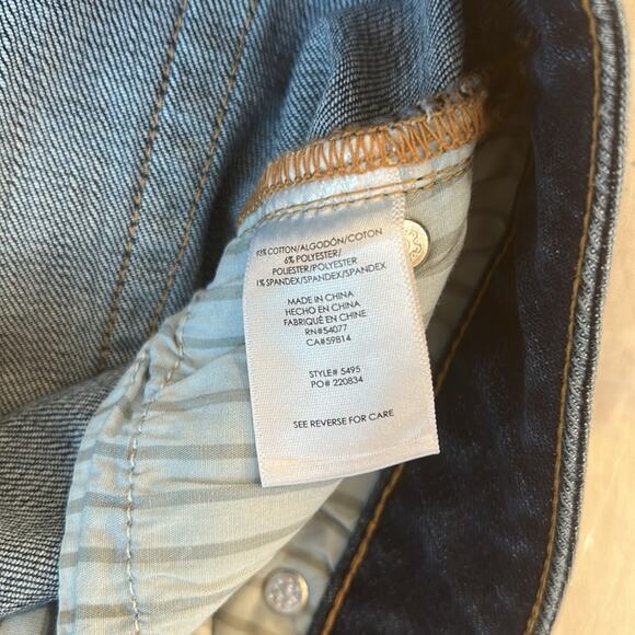 CAbi 5495 Cropped High Straight Jeans Distressed size 6 - Picture 8 of 8